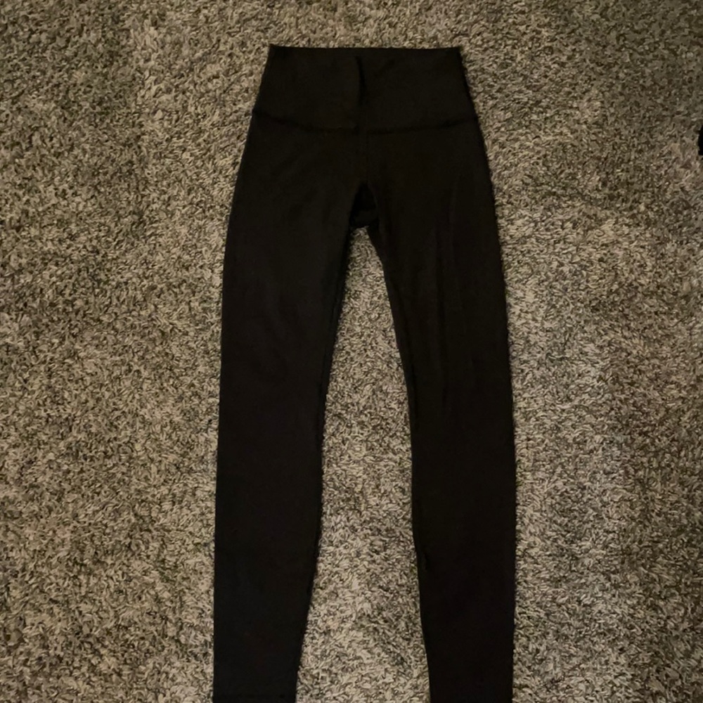Wunder Under High-Rise Tight 28" 
Full-On Luon